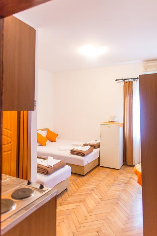 Guest House Vucicevic Будва Экстерьер фото